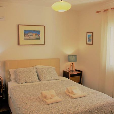 Apartamento Em Frente Ao Mar กอสตานอวา ภายนอก รูปภาพ